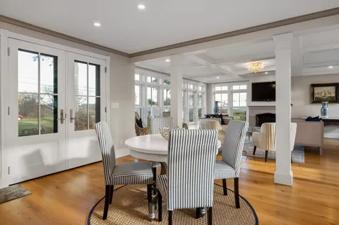 39 Wentworth Road New Castle NH 03854