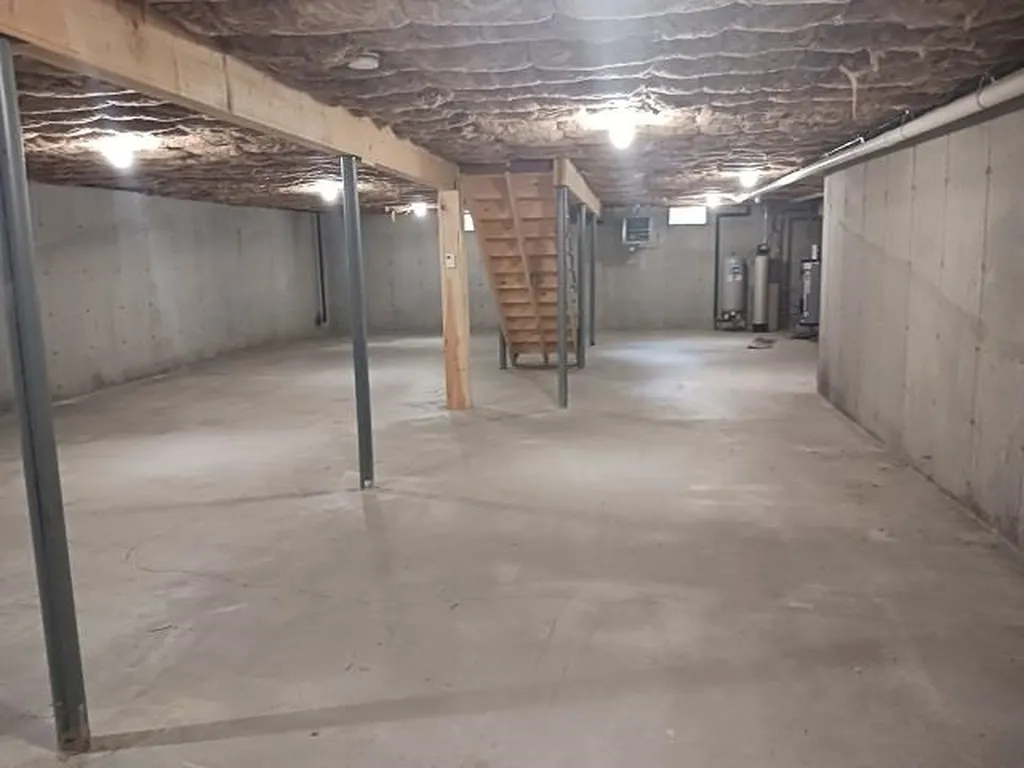 243 Whitcomb Road Swanzey NH 03446