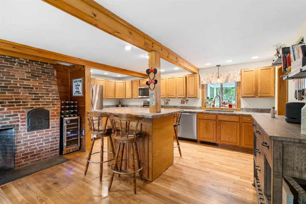 46 Westside Drive Atkinson NH 03811