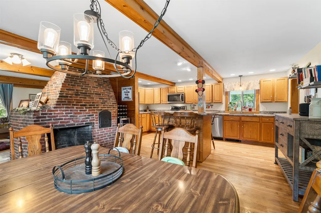 46 Westside Drive Atkinson NH 03811