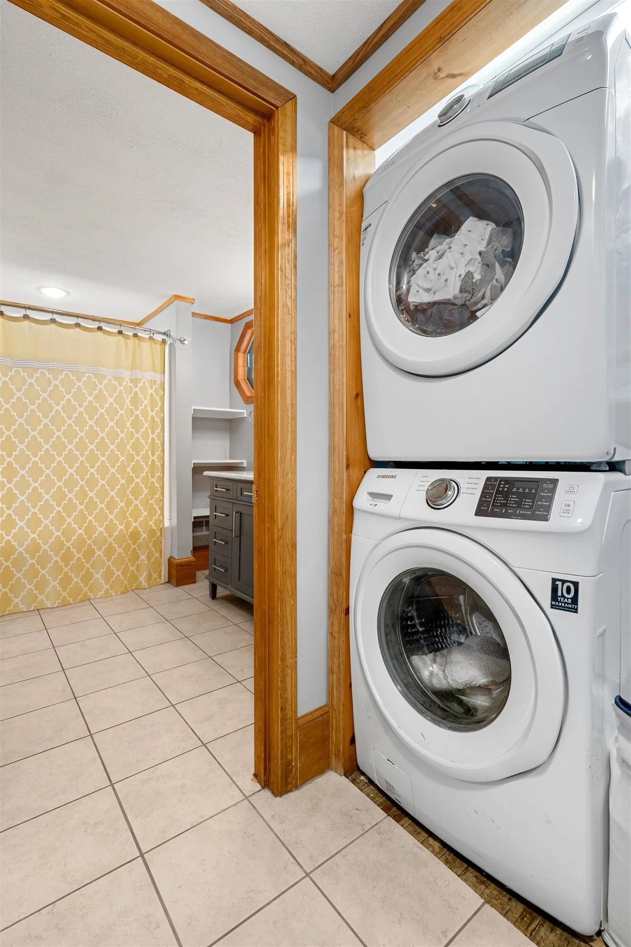 46 Westside Drive Atkinson NH 03811