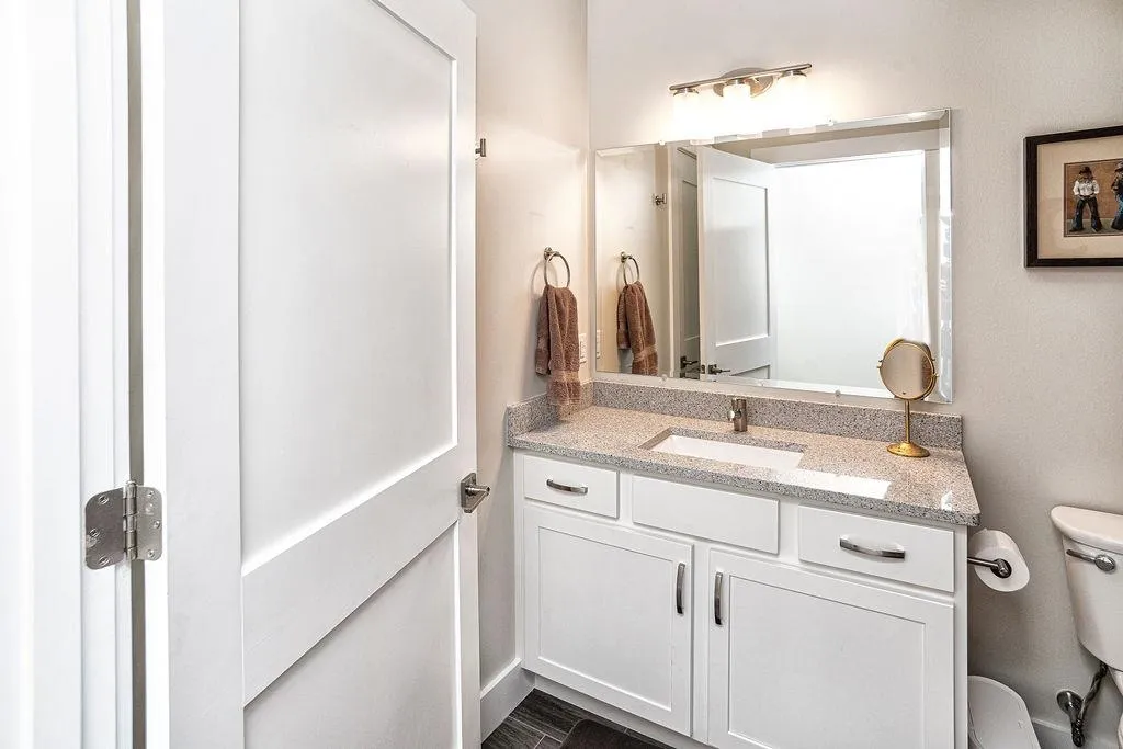 5 Longview Drive Atkinson NH 03811