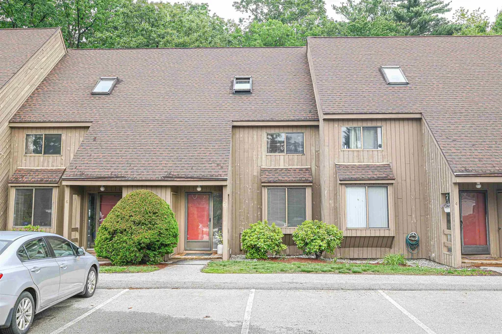 5 Harwich Court Merrimack NH 03054