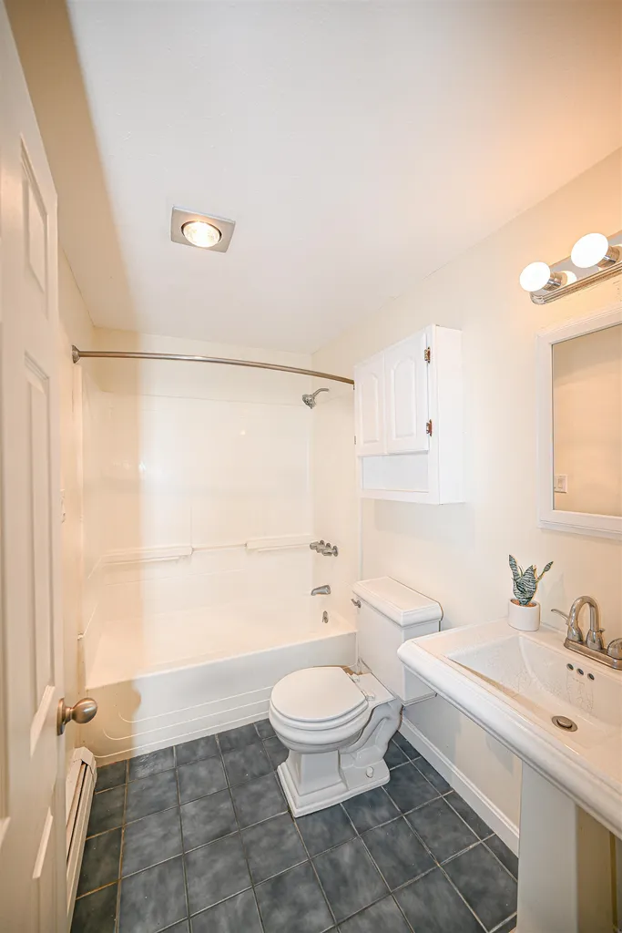 5 Harwich Court Merrimack NH 03054