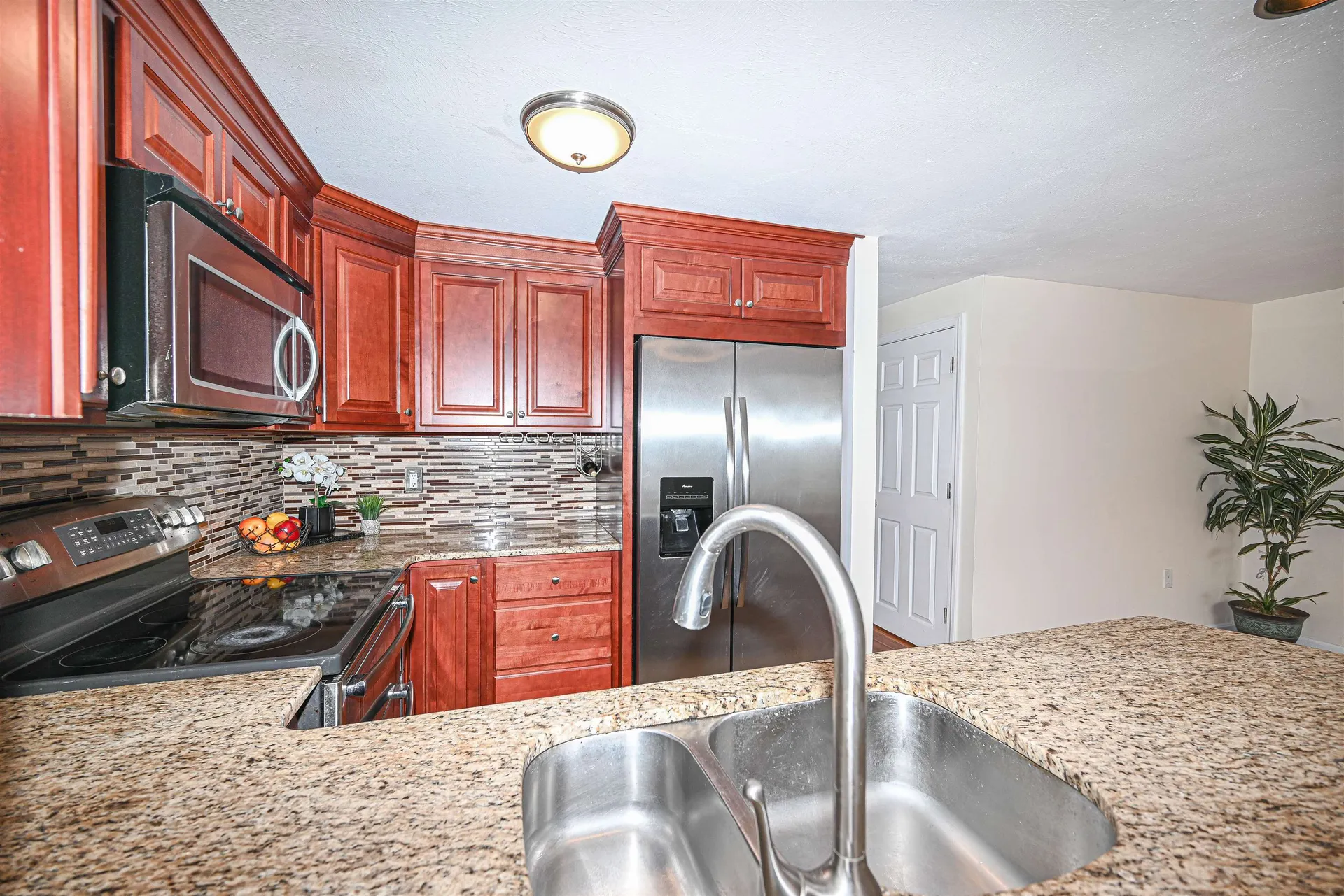 5 Harwich Court Merrimack NH 03054