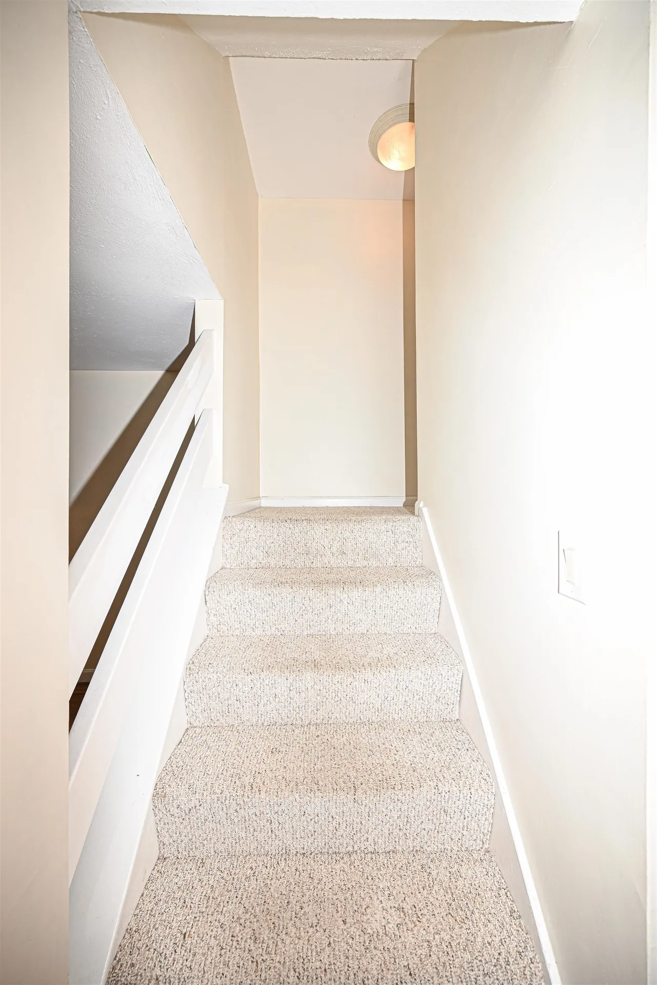 5 Harwich Court Merrimack NH 03054