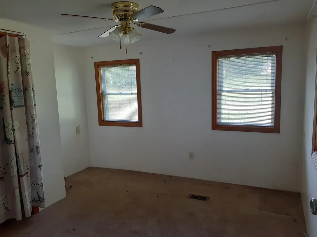 1 Fiske Place Claremont NH 03743