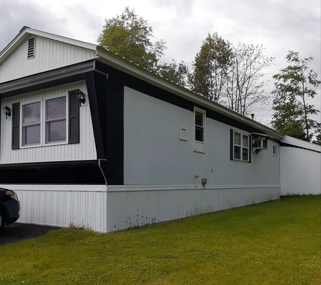 1 Fiske Place Claremont NH 03743