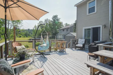 12 Carolyn Place Weare NH 03281