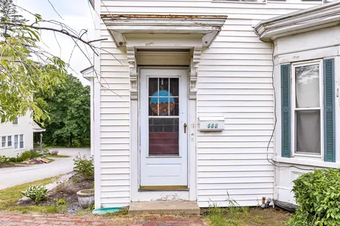 68 Highland Street Plymouth NH 03264