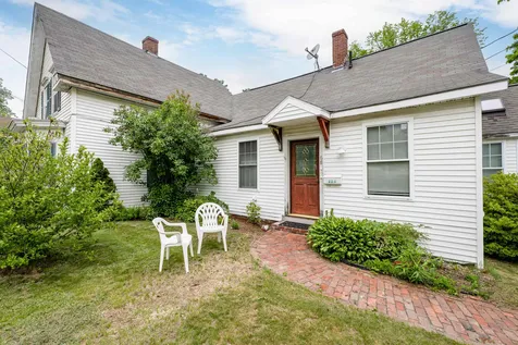 68 Highland Street Plymouth NH 03264