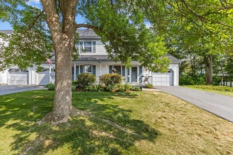 33 Perkins Drive Essex Junction VT 05452