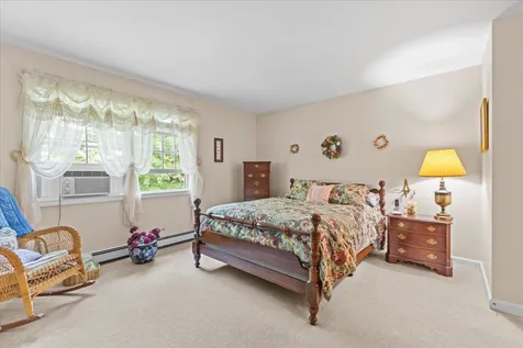 33 Perkins Drive Essex Junction VT 05452