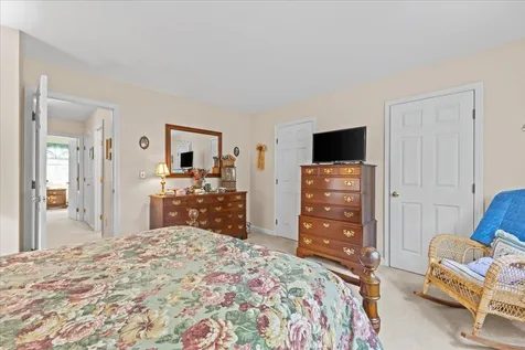 33 Perkins Drive Essex Junction VT 05452