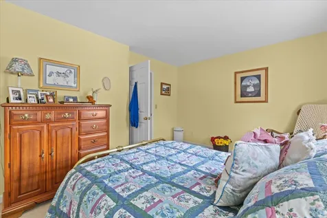 33 Perkins Drive Essex Junction VT 05452