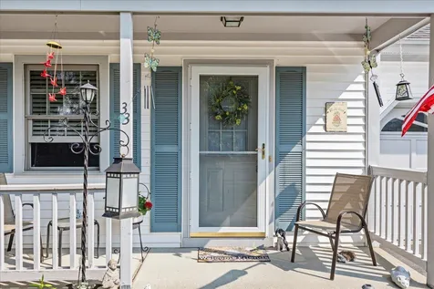 33 Perkins Drive Essex Junction VT 05452