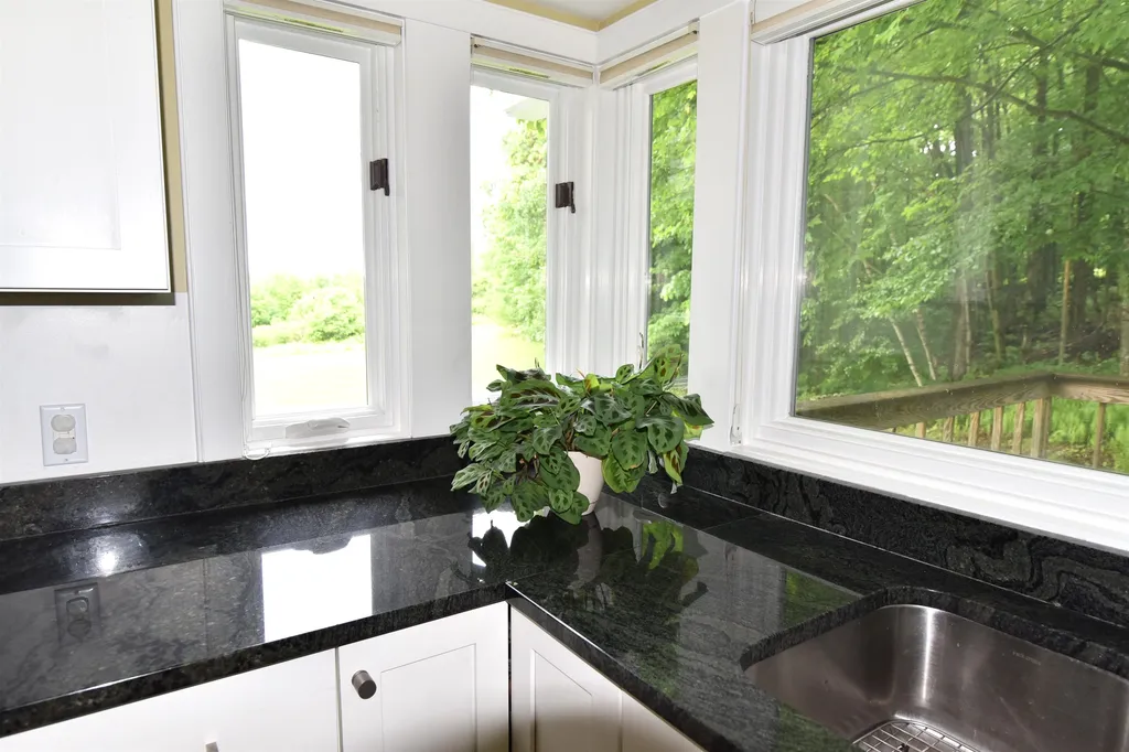 529 Stonefence Road Richmond VT 05477