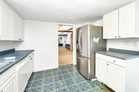 12 Water Street Meredith NH 03253