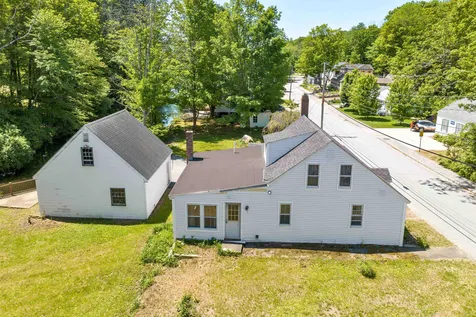 12 Water Street Meredith NH 03253
