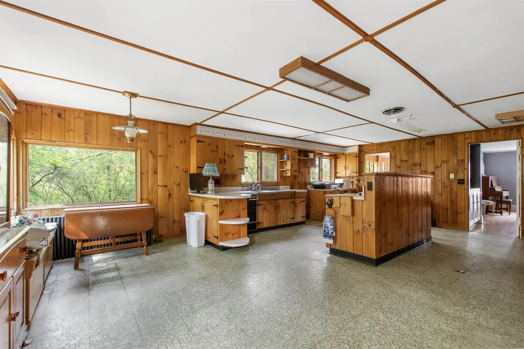 57 Prospect Street Lancaster NH 03584