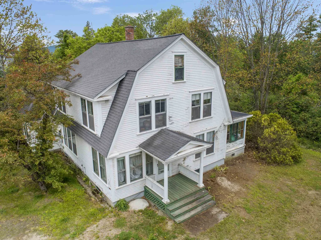 57 Prospect Street Lancaster NH 03584