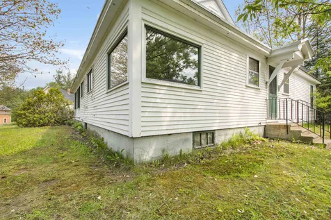 57 Prospect Street Lancaster NH 03584