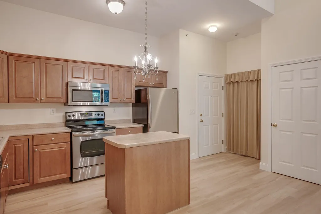 59 Cluff Road Salem NH 03079
