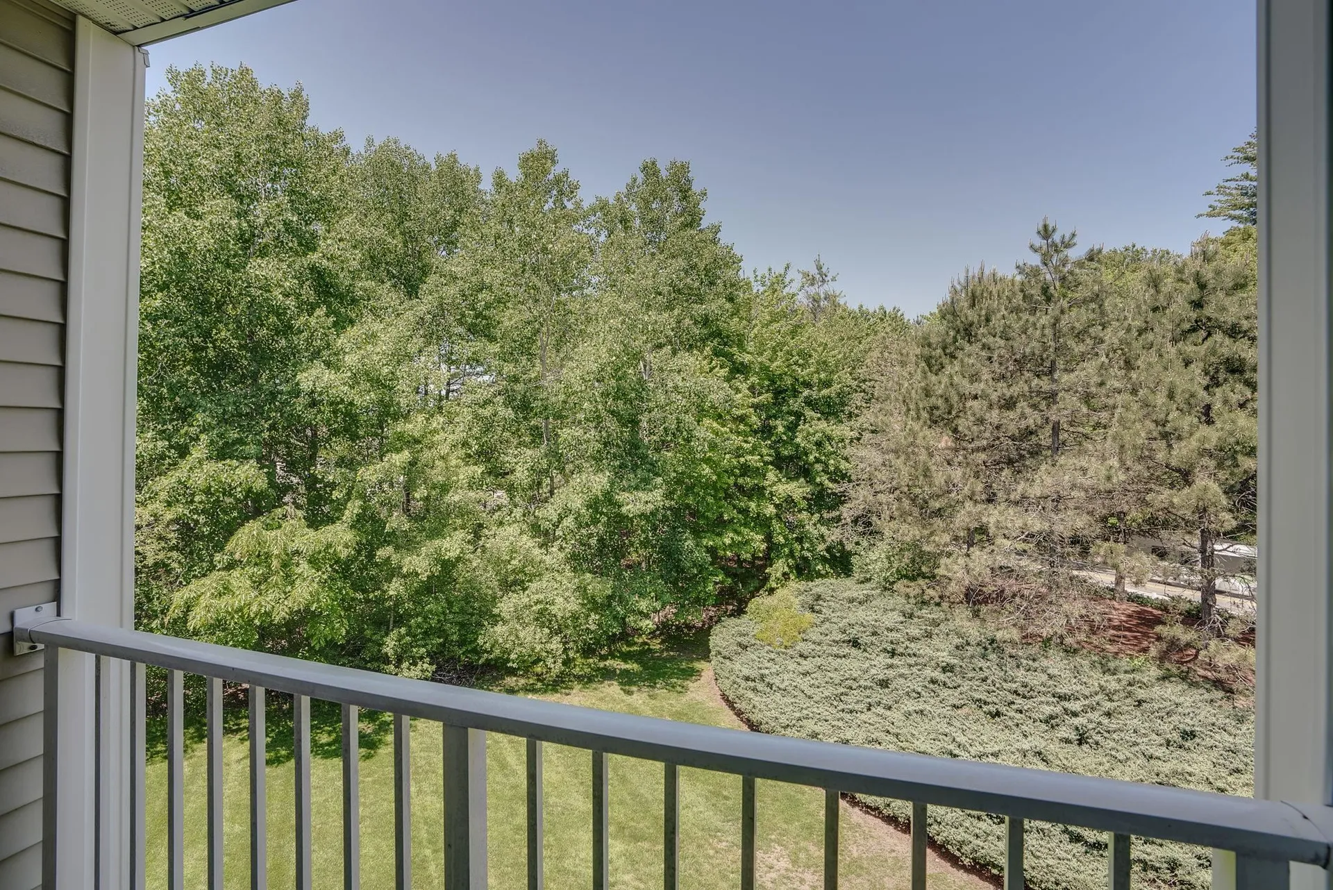 59 Cluff Road Salem NH 03079