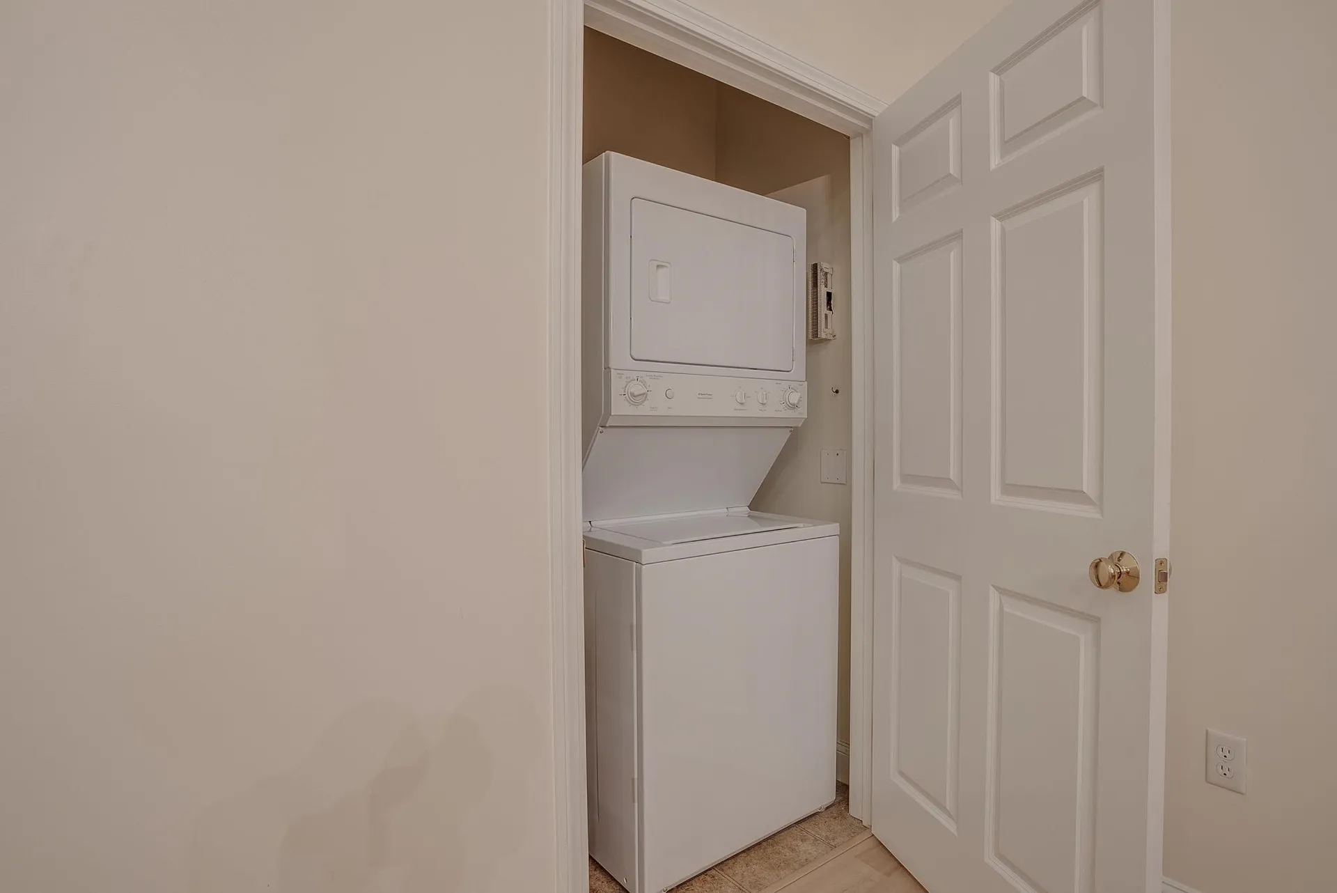 59 Cluff Road Salem NH 03079