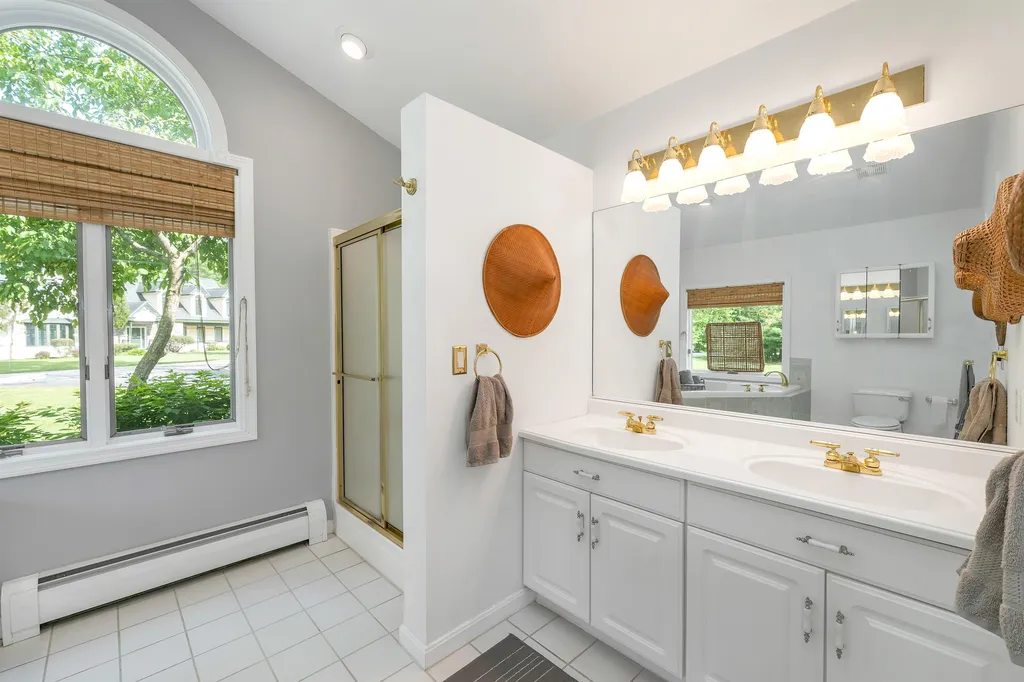 7 Fairway Drive Hales Location NH 03860