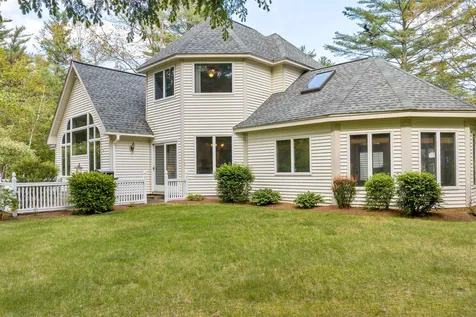 7 Fairway Drive Hales Location NH 03860