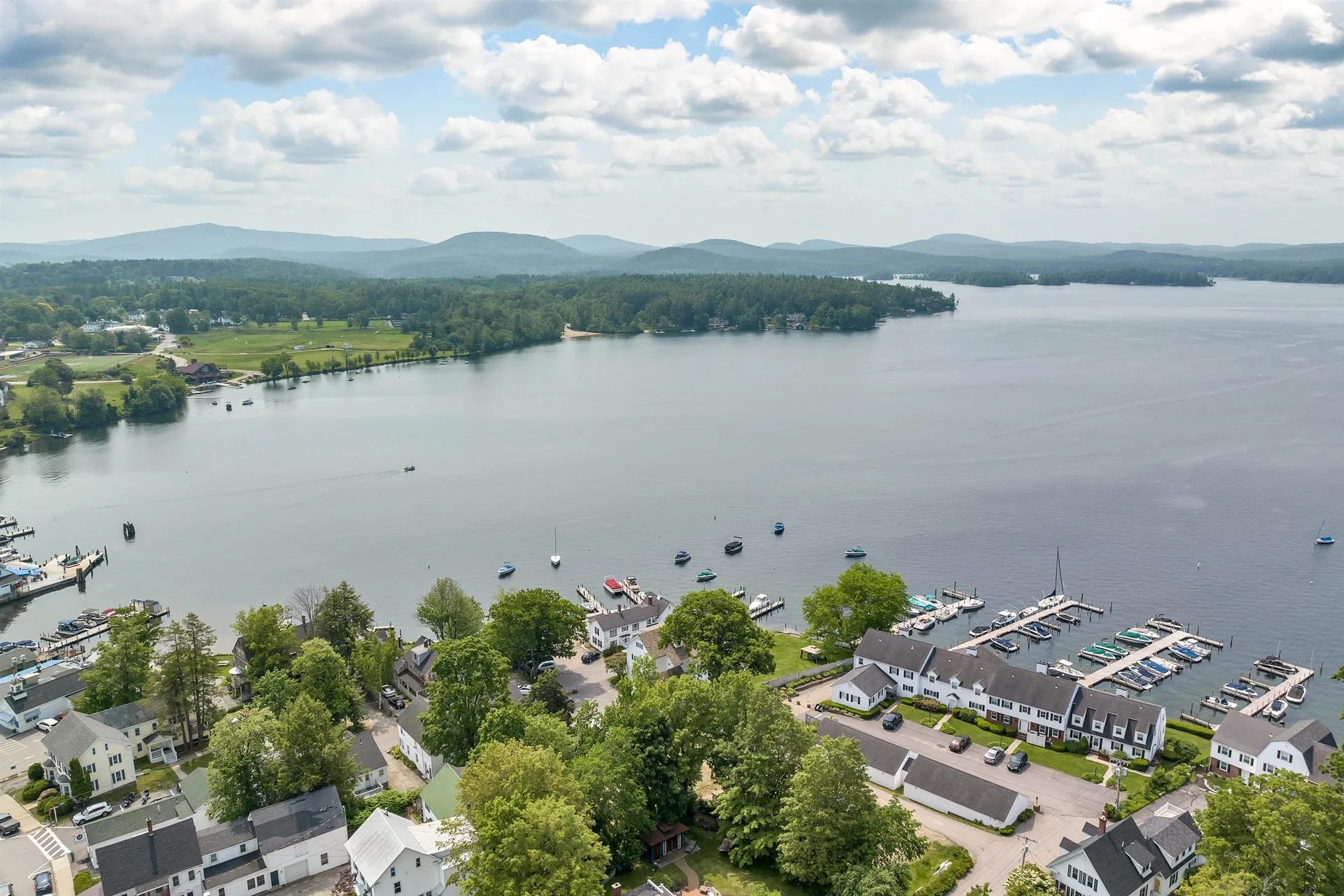 29 Lake Street Wolfeboro NH 03894