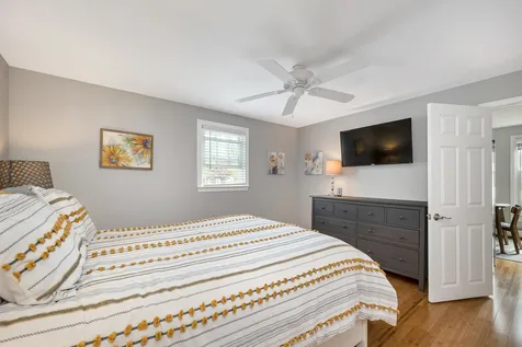 29 Lake Street Wolfeboro NH 03894