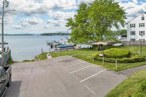 29 Lake Street Wolfeboro NH 03894