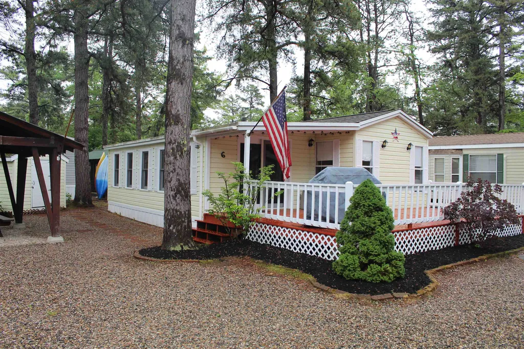 6 Geronimo Lane Freedom NH 03836