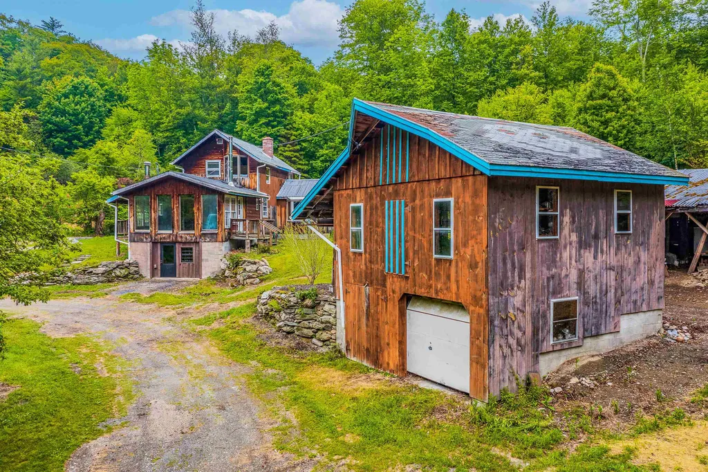300 Sophie's Way, Sandgate VT Josiah Allen Real Estate Southern