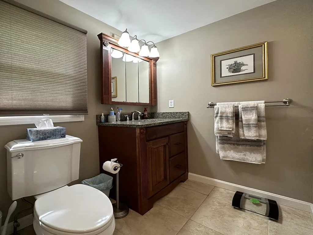 11 Virginia Court Alton NH 03810