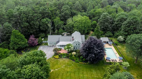 34 Flagg Road Hollis NH 03049