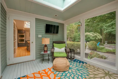 34 Flagg Road Hollis NH 03049