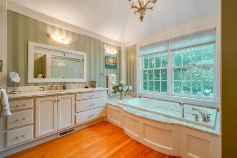 34 Flagg Road Hollis NH 03049