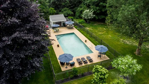 34 Flagg Road Hollis NH 03049