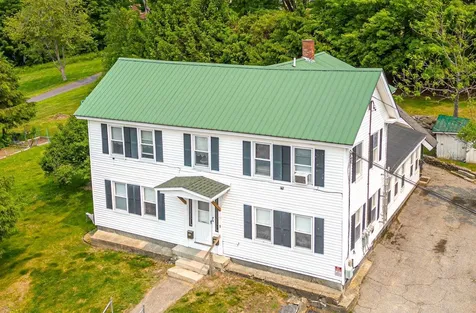 11 Academy Street Tilton NH 03276