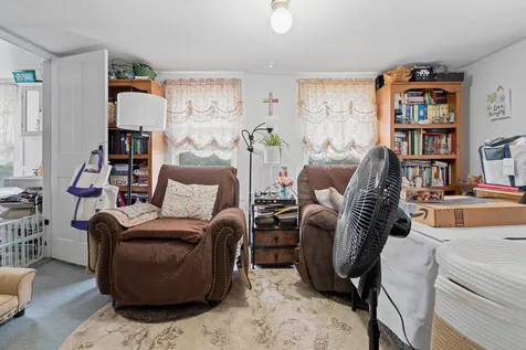 11 Academy Street Tilton NH 03276