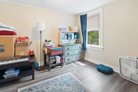 11 Academy Street Tilton NH 03276