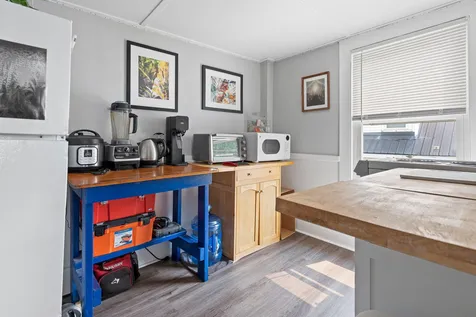 11 Academy Street Tilton NH 03276