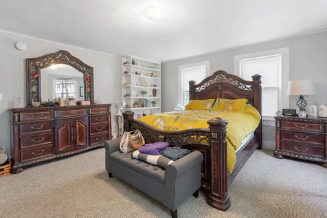 11 Academy Street Tilton NH 03276