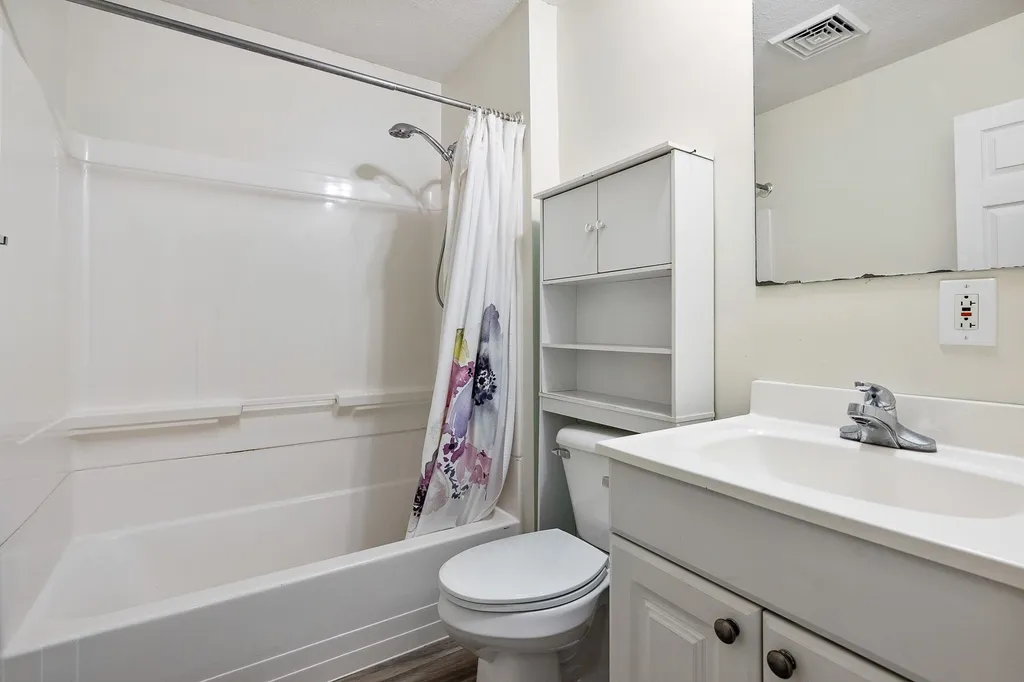 92 Cottage Street Portsmouth NH 03801
