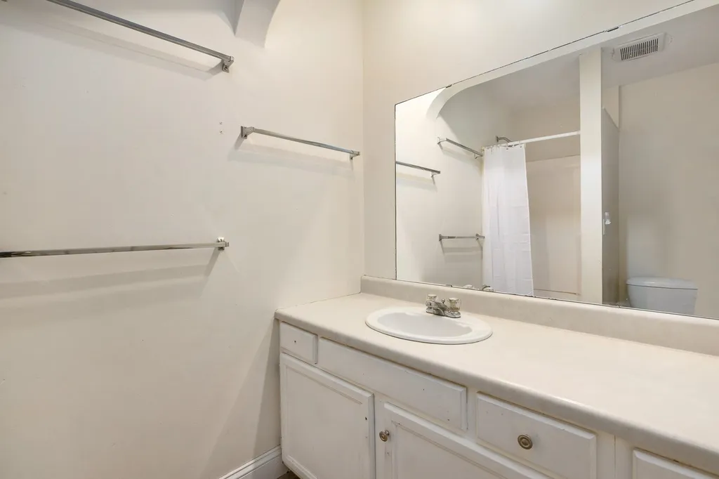 92 Cottage Street Portsmouth NH 03801