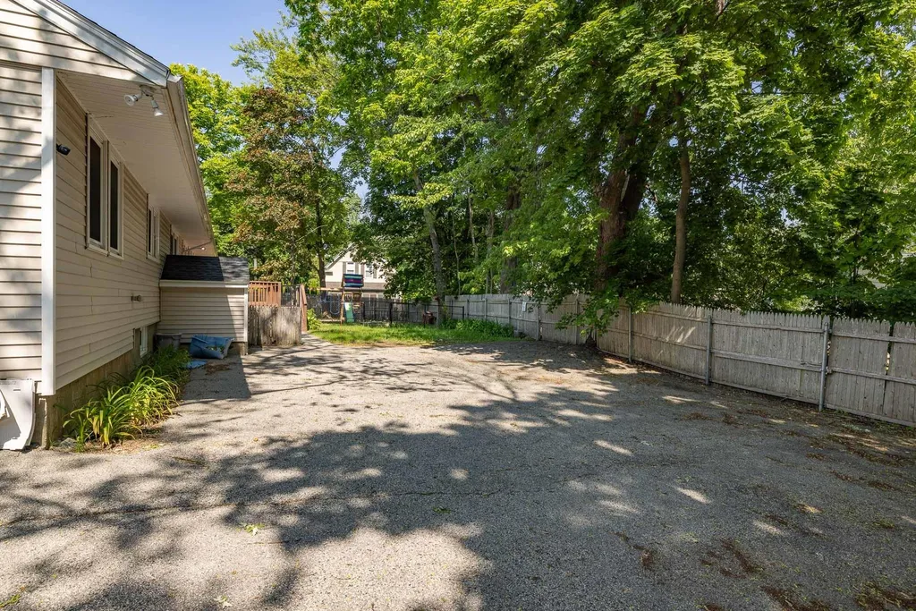 92 Cottage Street Portsmouth NH 03801