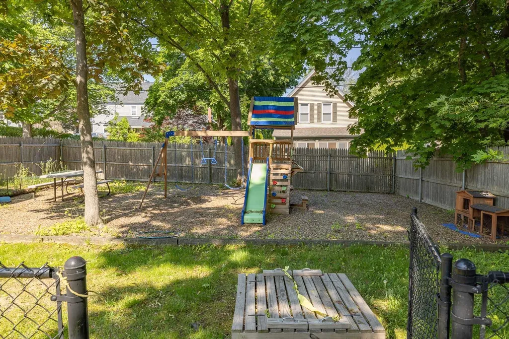 92 Cottage Street Portsmouth NH 03801